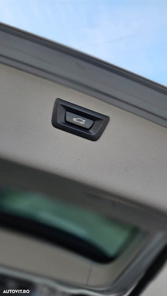 BMW Seria 3 318d DPF - 30