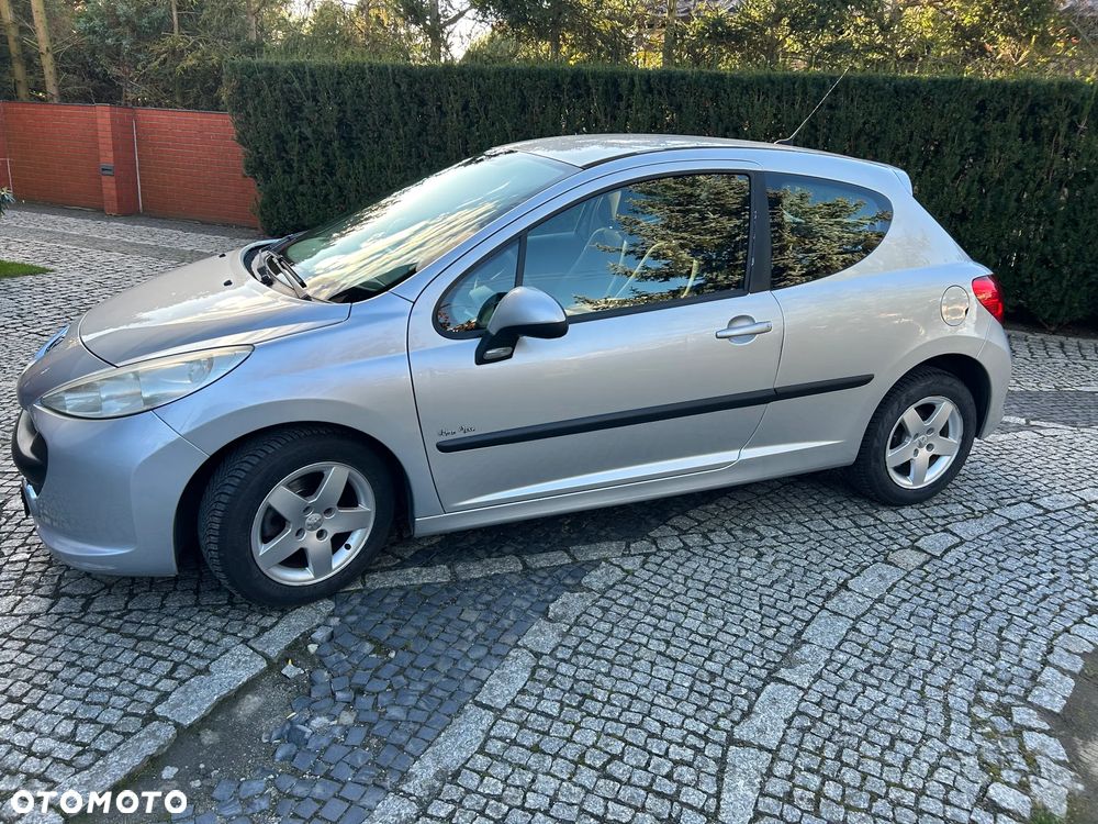 Peugeot 207 1.4 U Move - 1