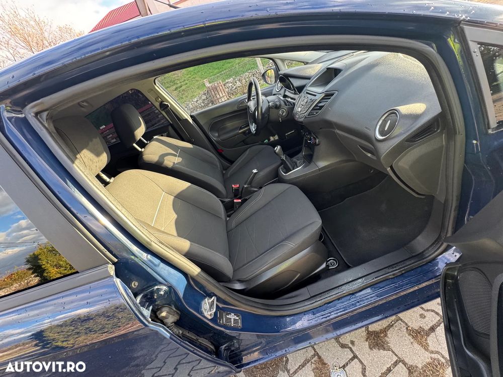 Ford Fiesta - 11