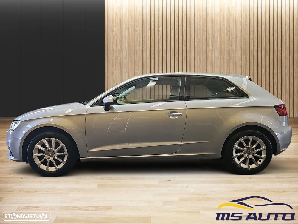 Audi A3 1.2 TFSI Attraction - 2