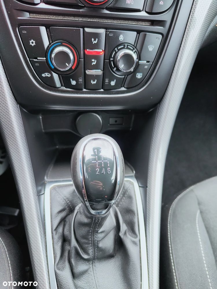 Opel Cascada 1.4 Turbo (ecoFLEX) Start/Stop Edition - 10