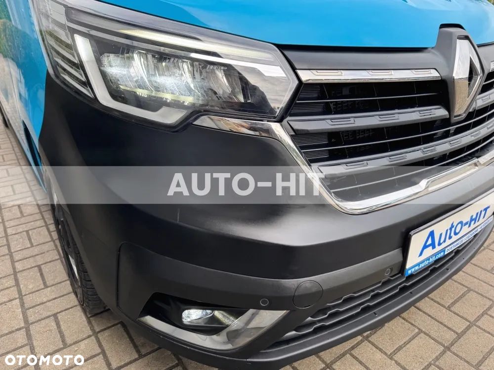 Renault Trafic - 17