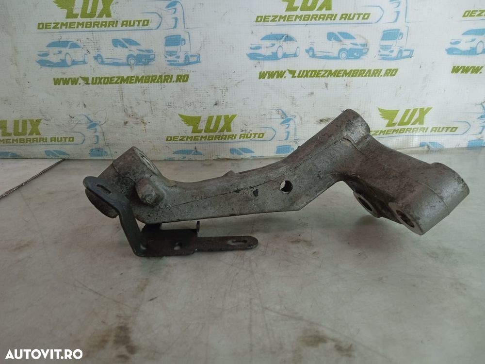 Suport motor stanga 2.0 HDI AHR Peugeot 308 T9 [2013 - 2017] 2.0 HDI - 2