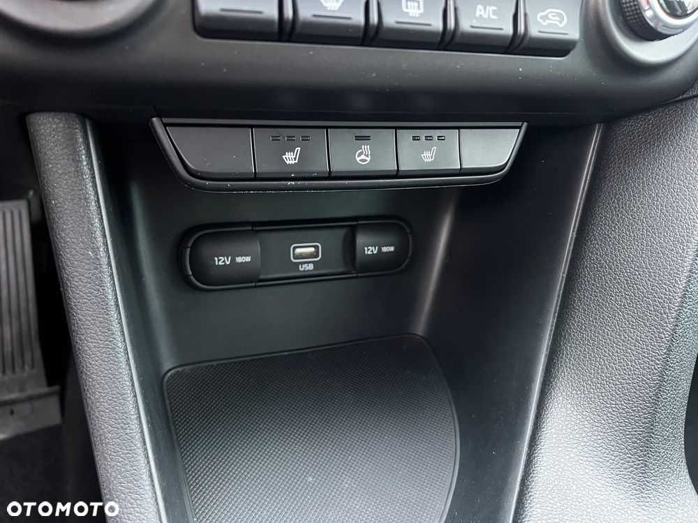 Kia Sportage 1.6 GDI 2WD Attract - 23