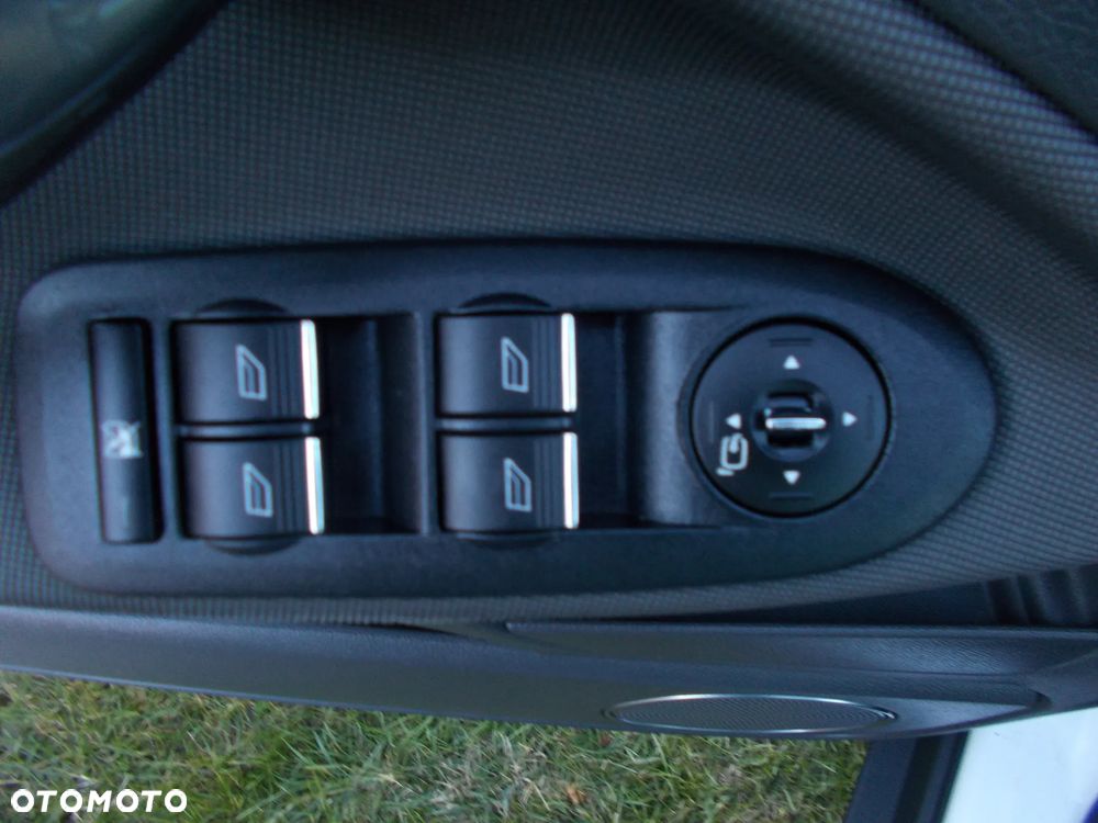 Ford Kuga 2.0 TDCi 4WD Titanium - 9