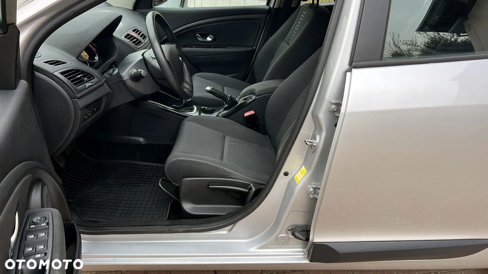 Renault Megane 1.6 16V 100 Expression - 23