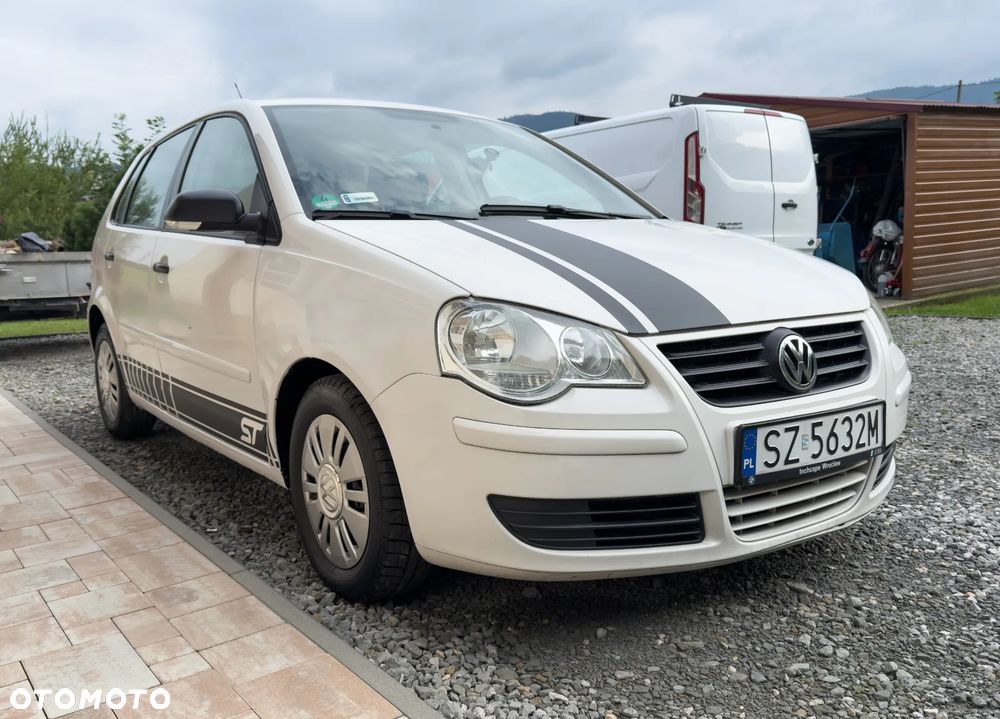 Volkswagen Polo 1.4 16V Trendline - 1