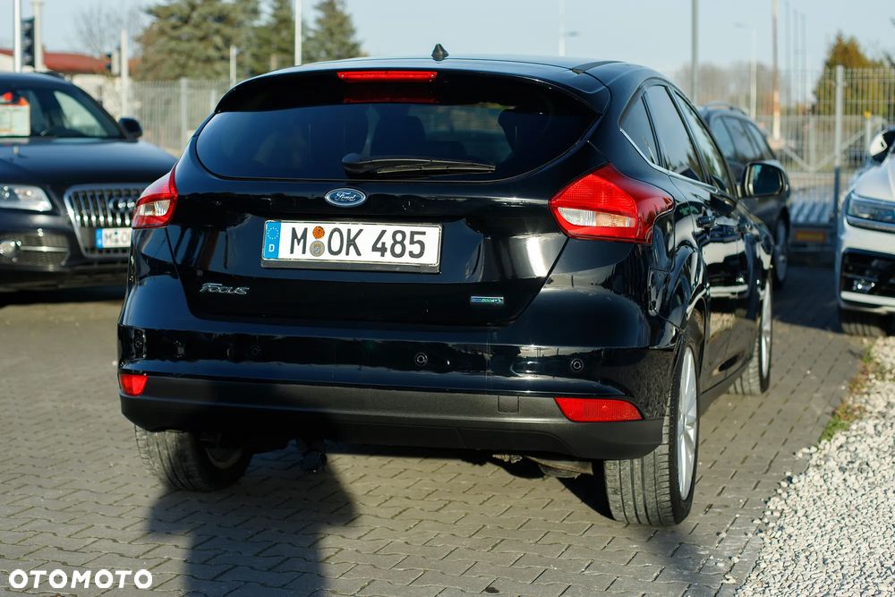 Ford Focus ver-1-0-ecoboost-titanium-x - 13