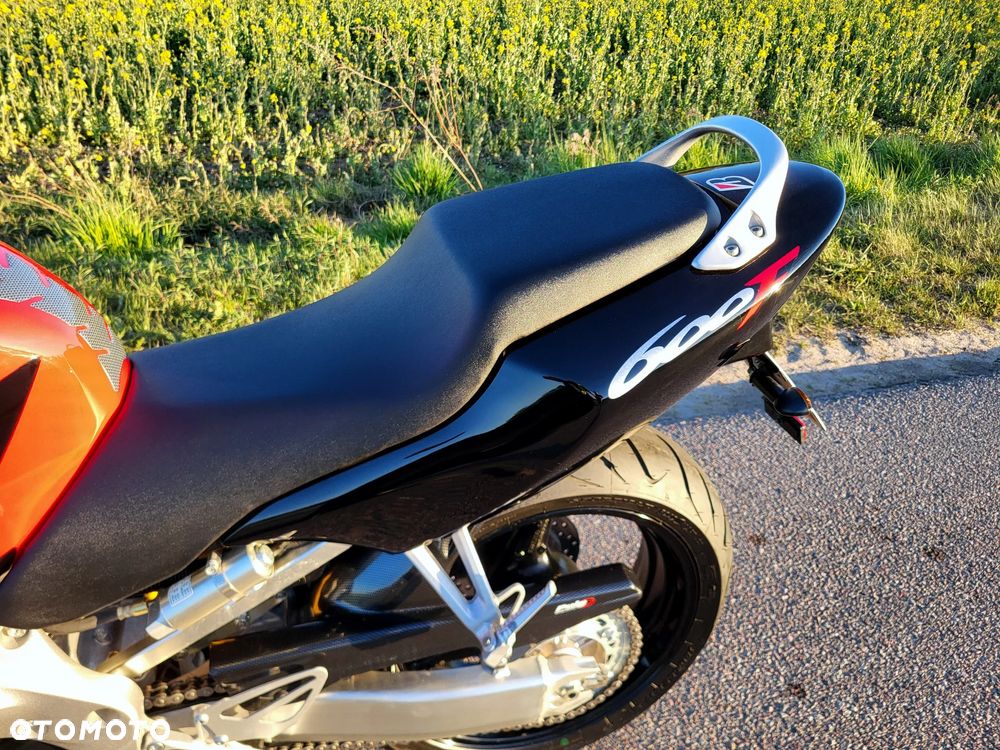 Honda CBR - 28