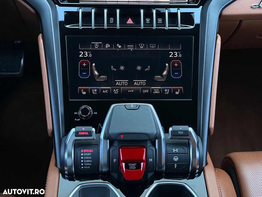 Lamborghini URUS Standard - 25