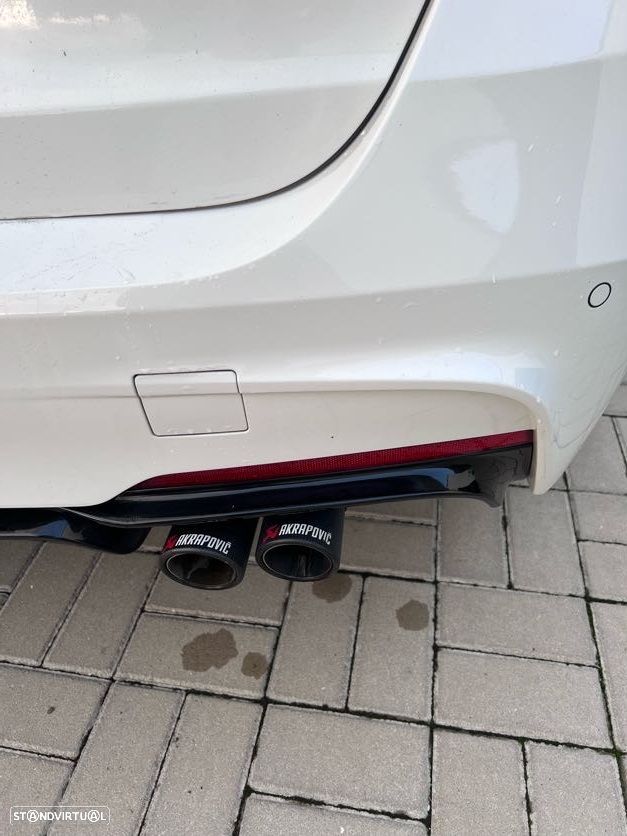 BMW 318 d Pack M - 10