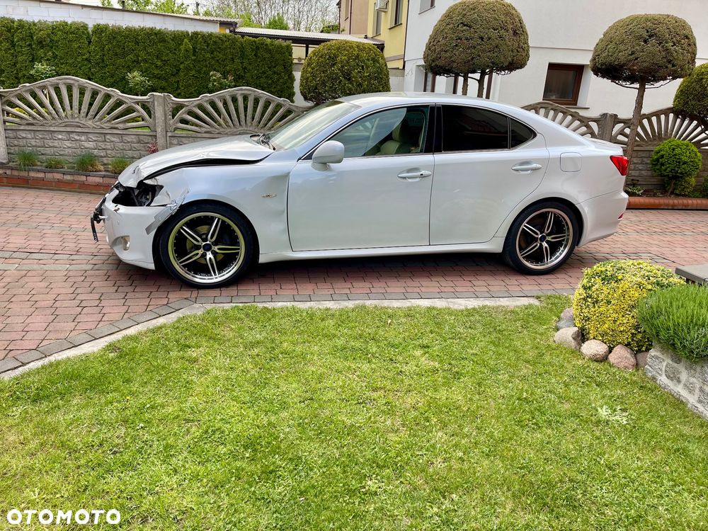 Lexus IS 250 Luxury Line - 8