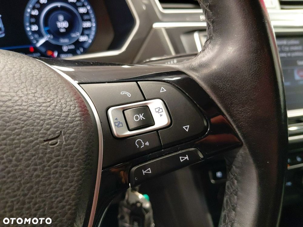 Volkswagen Tiguan - 25