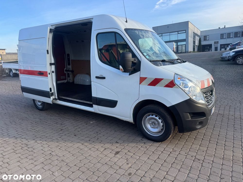Renault Master 2015 r. L2H2 Blaszak klimatyzacja - 7