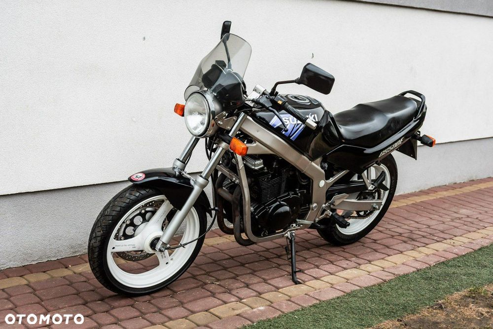 Suzuki GS - 7
