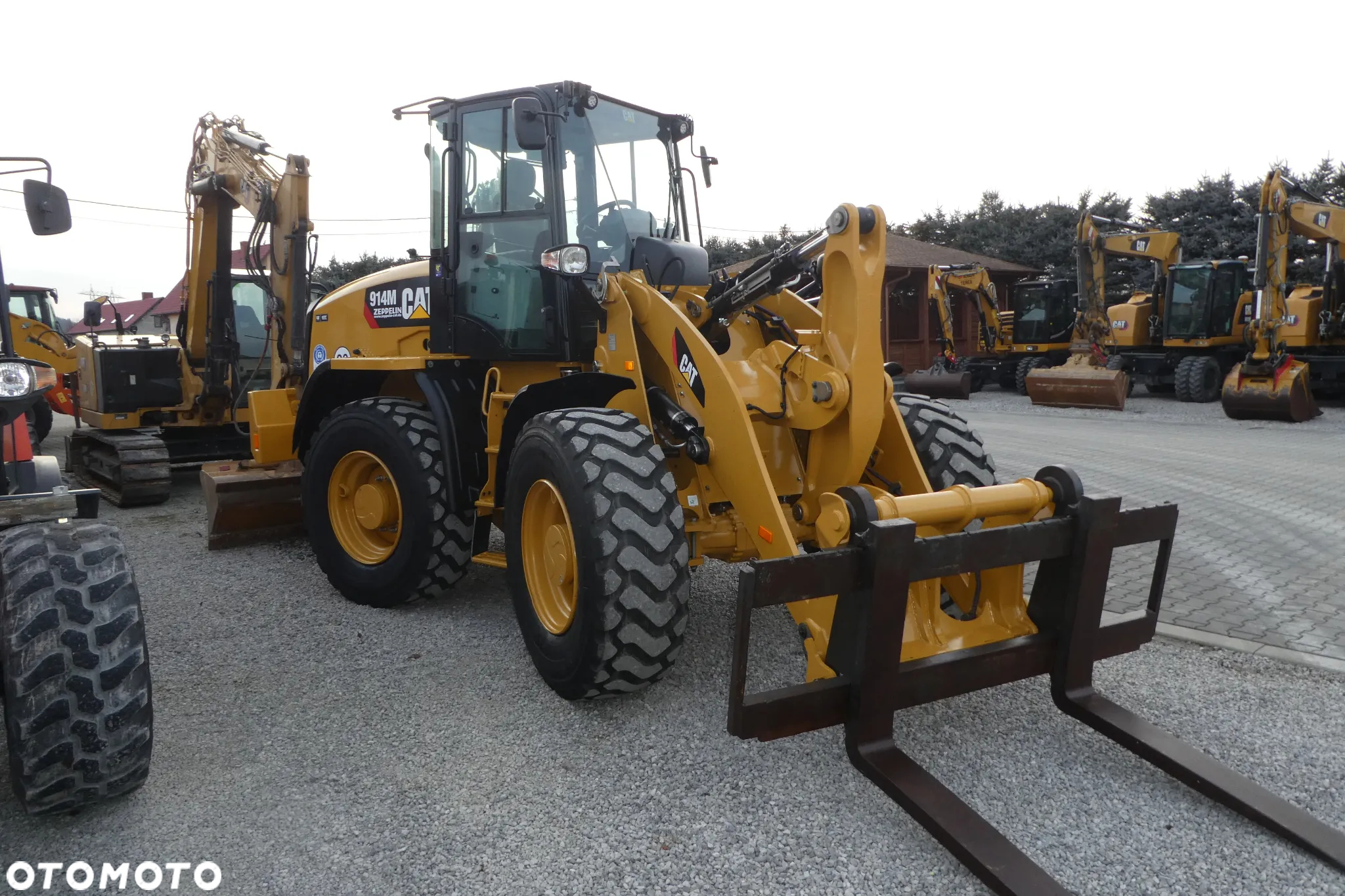 Caterpillar 914M Z NIEMIEC ŁYŻKA WIDŁY - 34