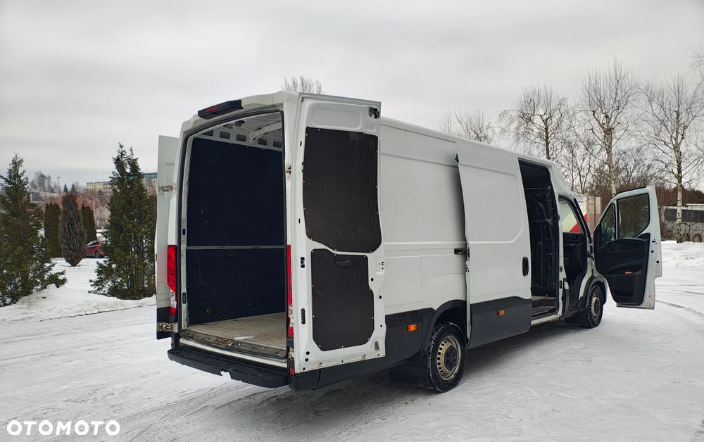 Iveco Daily - 18