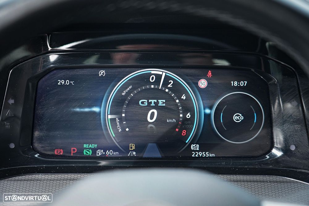 VW Golf 1.4 eHybrid OPF DSG GTE - 17
