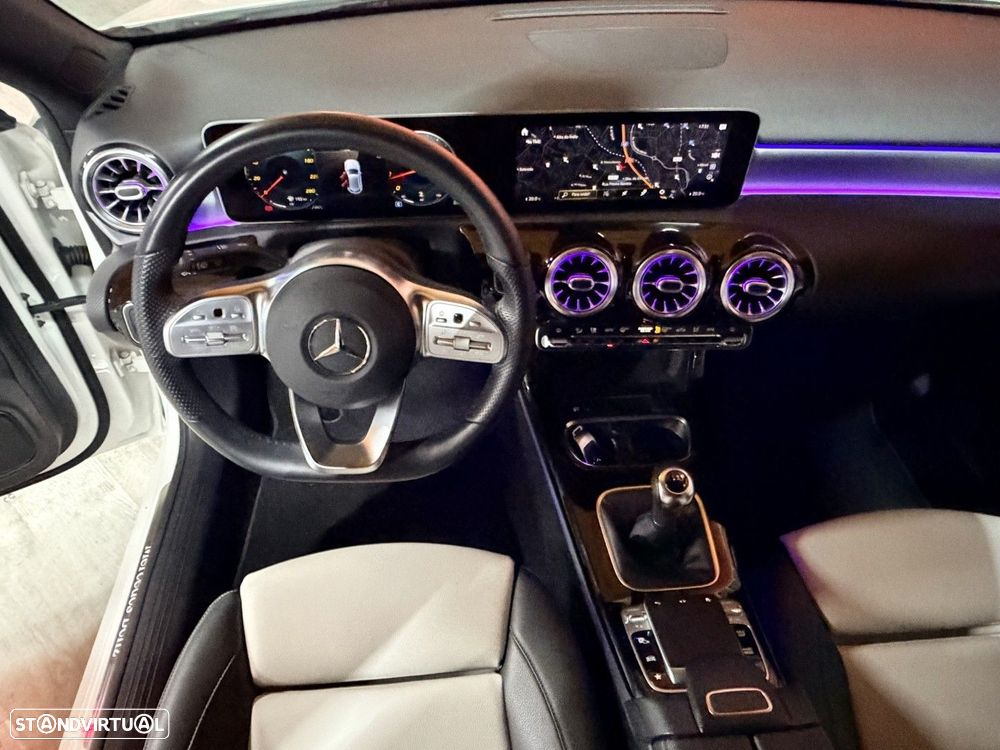 Mercedes-Benz A 160 AMG Line - 8