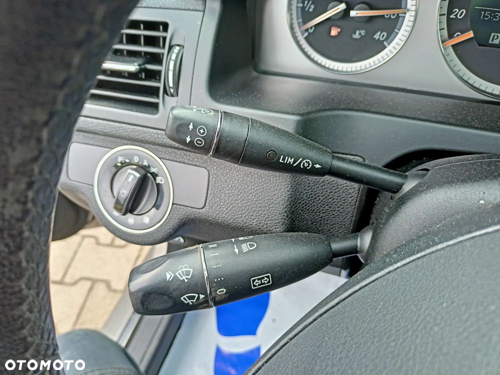 Mercedes-Benz Klasa C ver-200-kompressor-avantgarde - 26