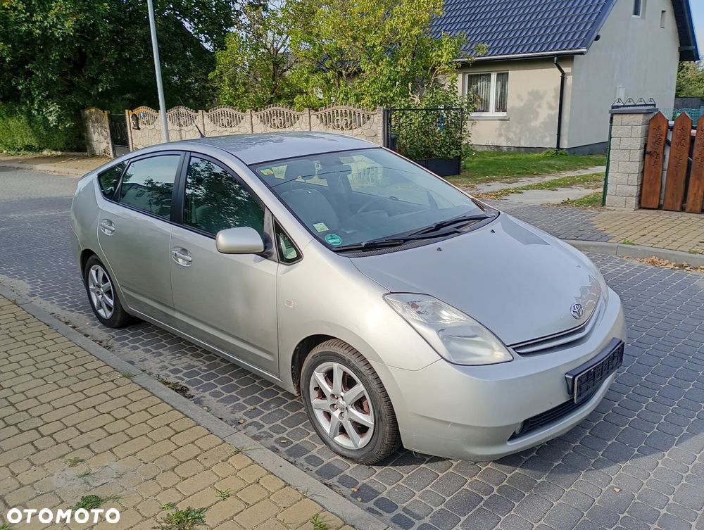 Toyota Prius 1.5 VVT-i Prestige - 3