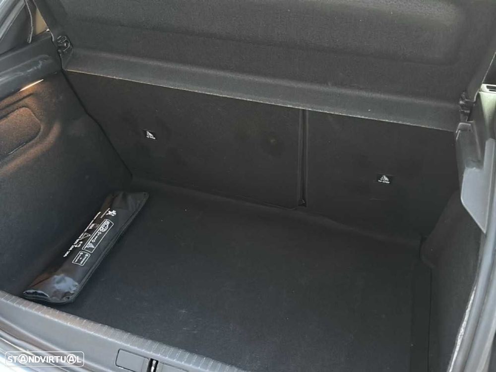 Peugeot 208 1.2 PureTech Active Pack - 18