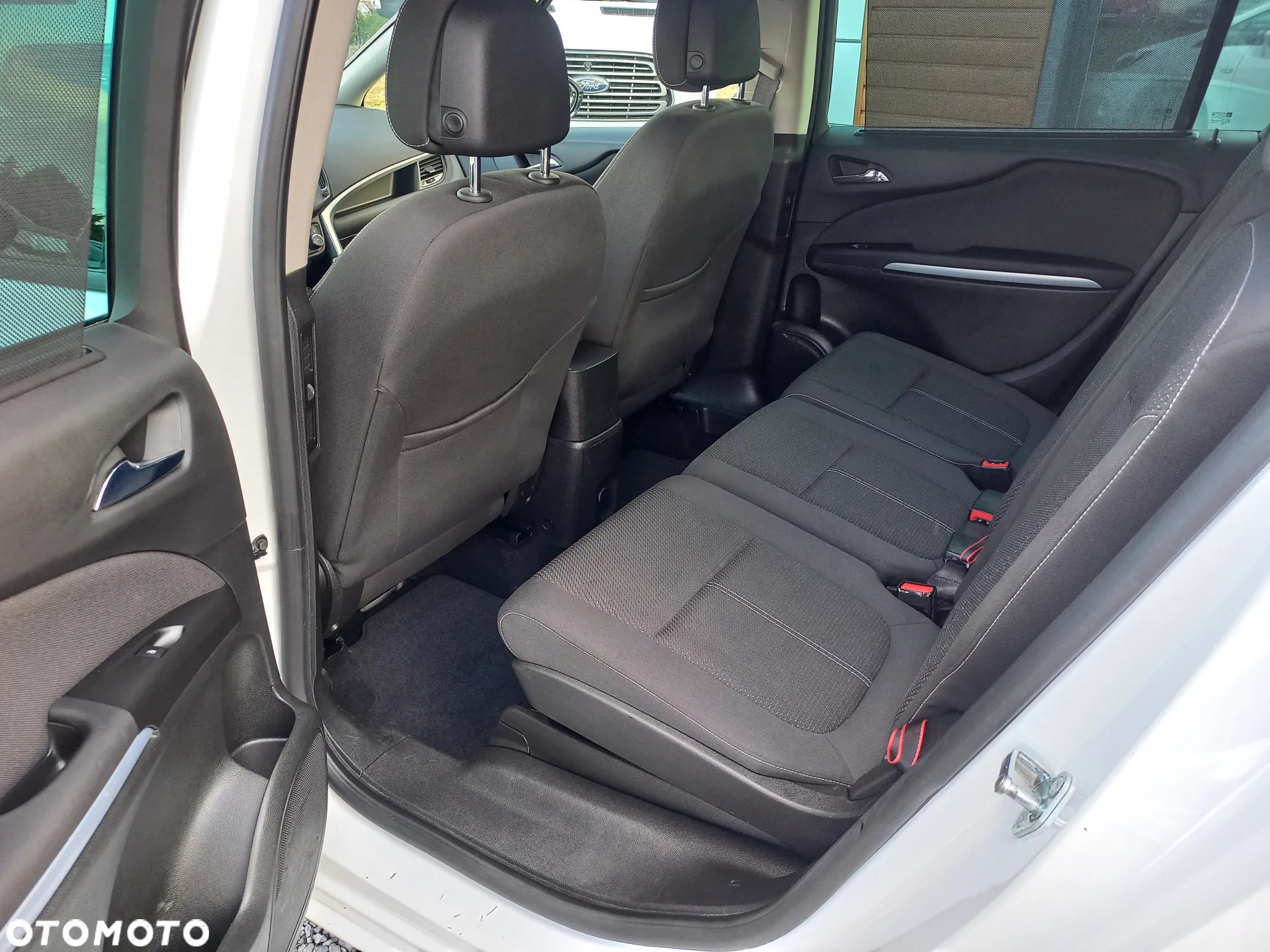 Opel Zafira - 15
