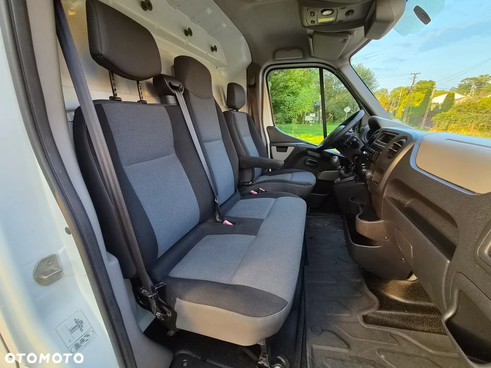 Renault Master - 33