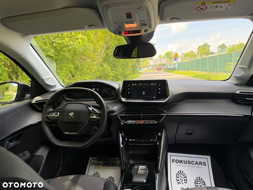 Peugeot 208 Allure - 31