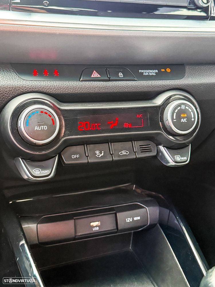 Kia Stonic 1.0 T-GDI Wave - 37