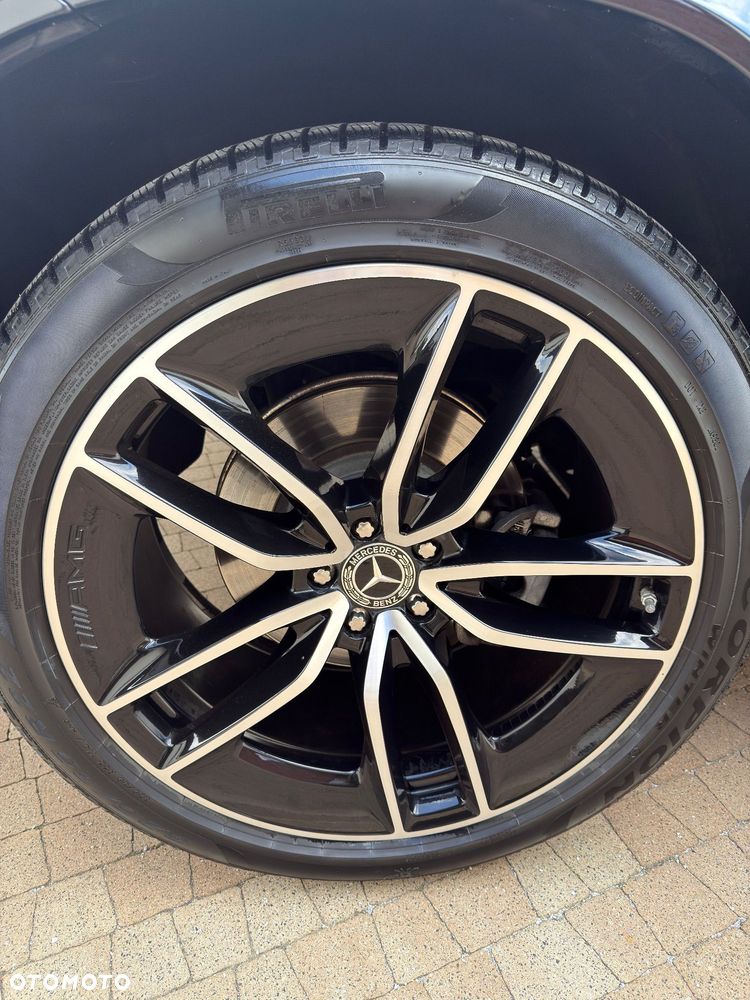 Mercedes-Benz GLE 300 d 4-Matic - 11