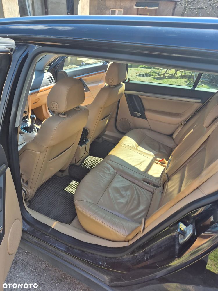 Opel Vectra 1.9 CDTI DPF Cosmo - 2