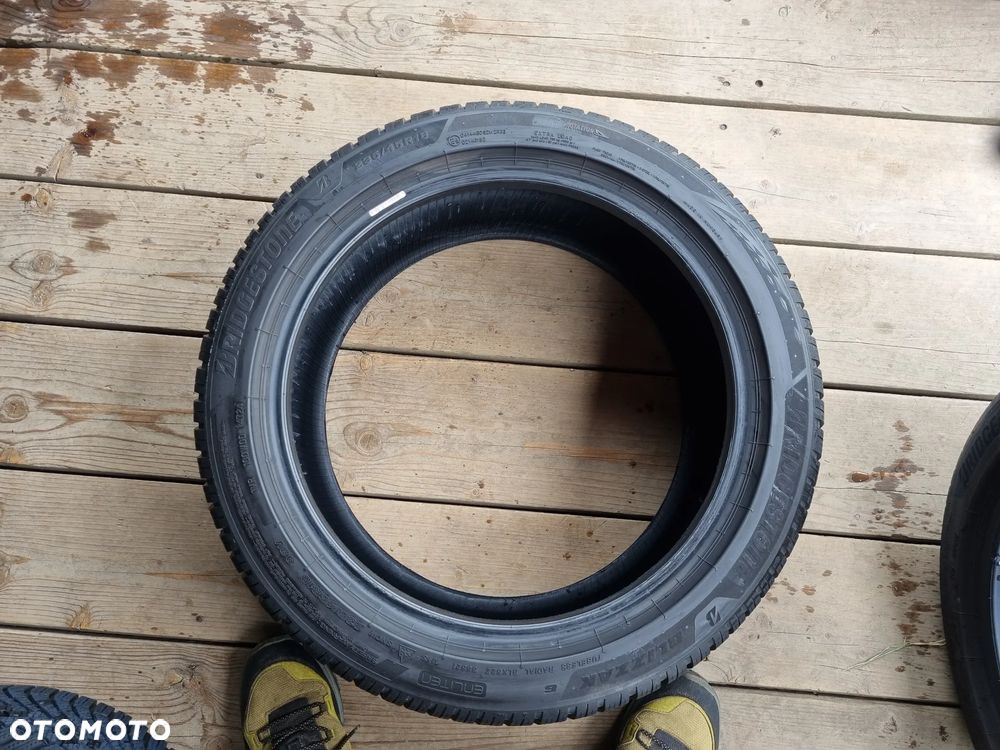 Opony Bridgestone Blizzak 6 enliten 235/45R18 98V 2024r,2x7,8mm super stan - 6