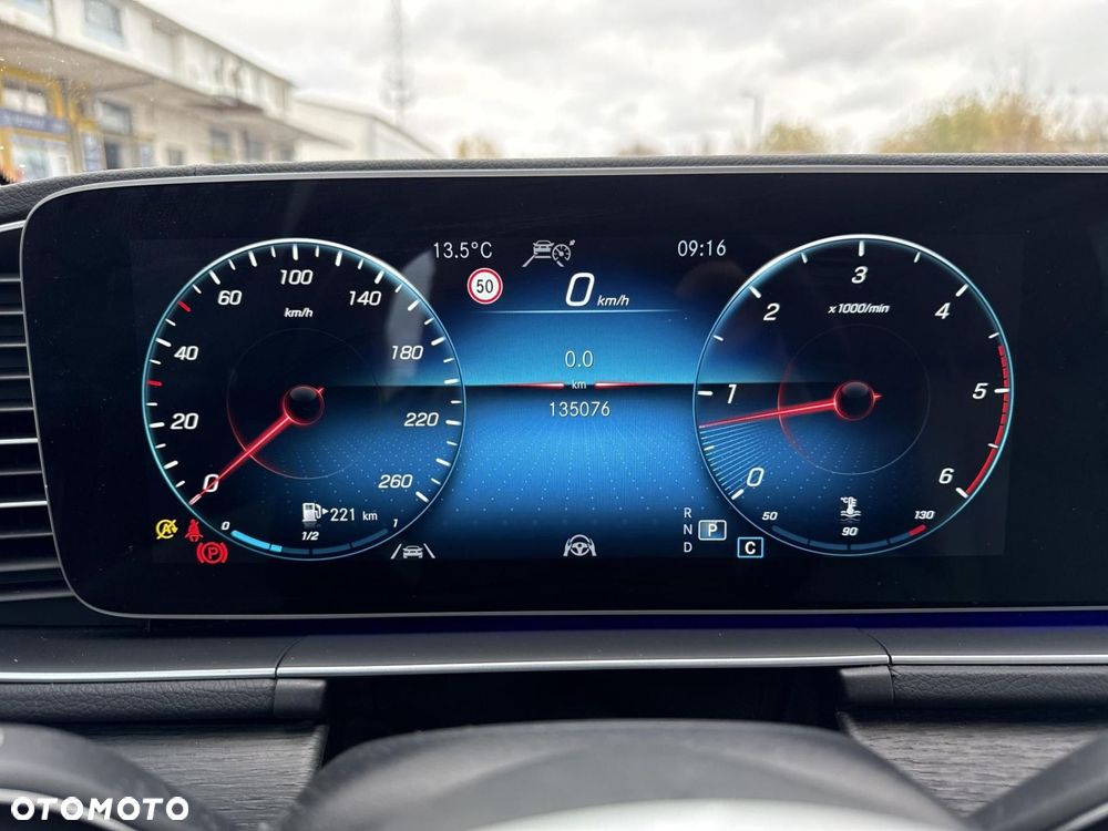 Mercedes-Benz GLE - 27