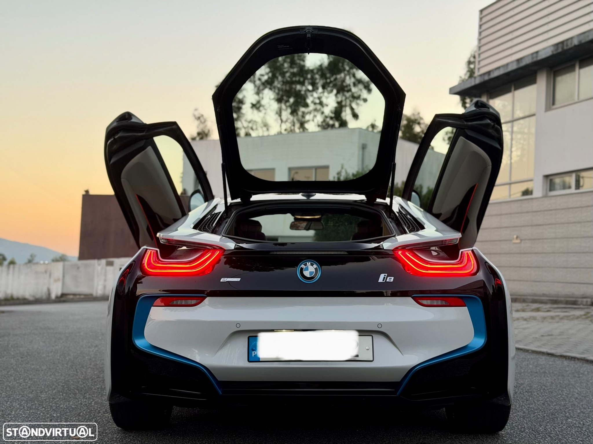 BMW i8 Standard - 13