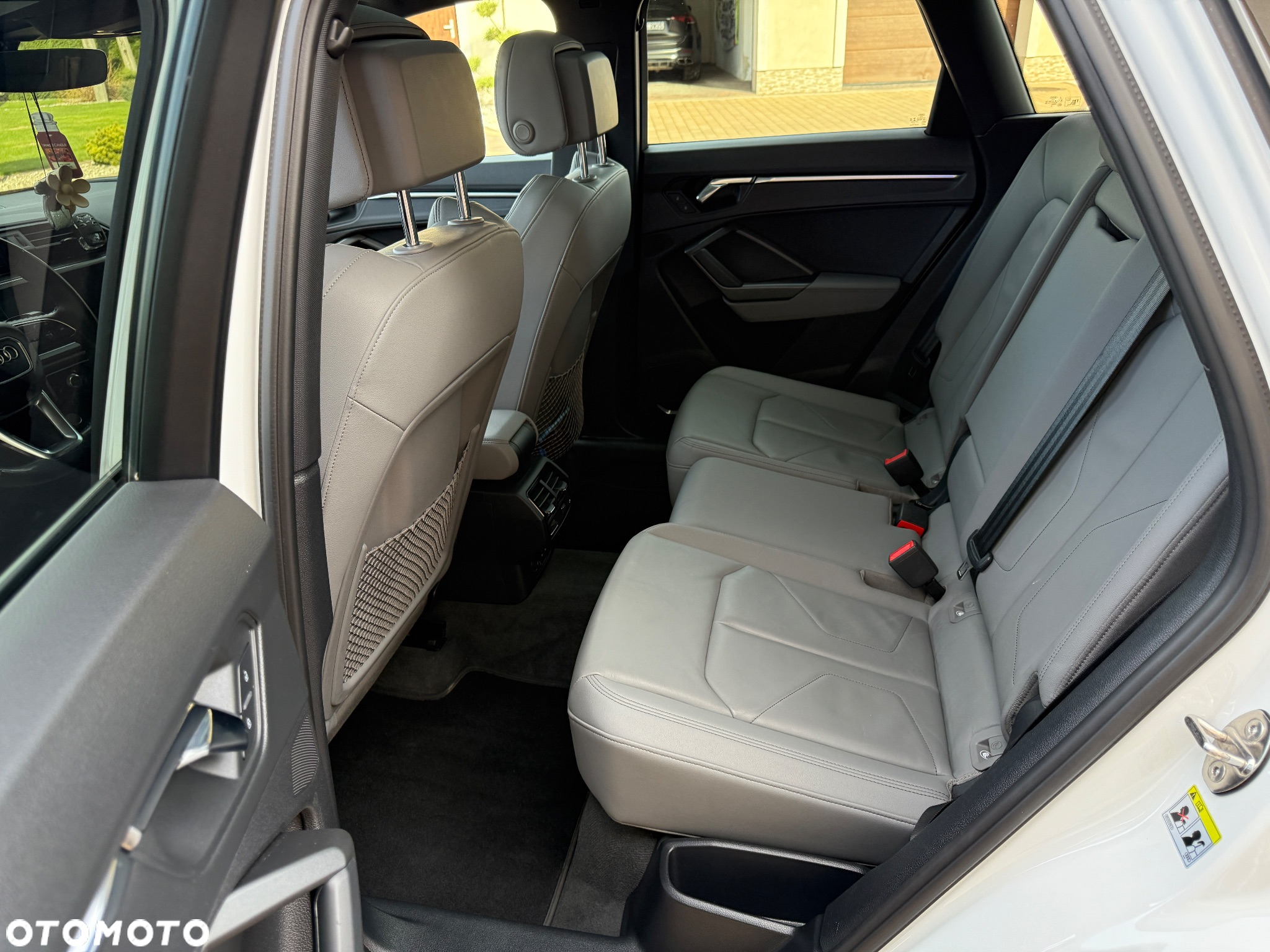 Audi Q3 45 TFSI quattro S tronic S line - 22