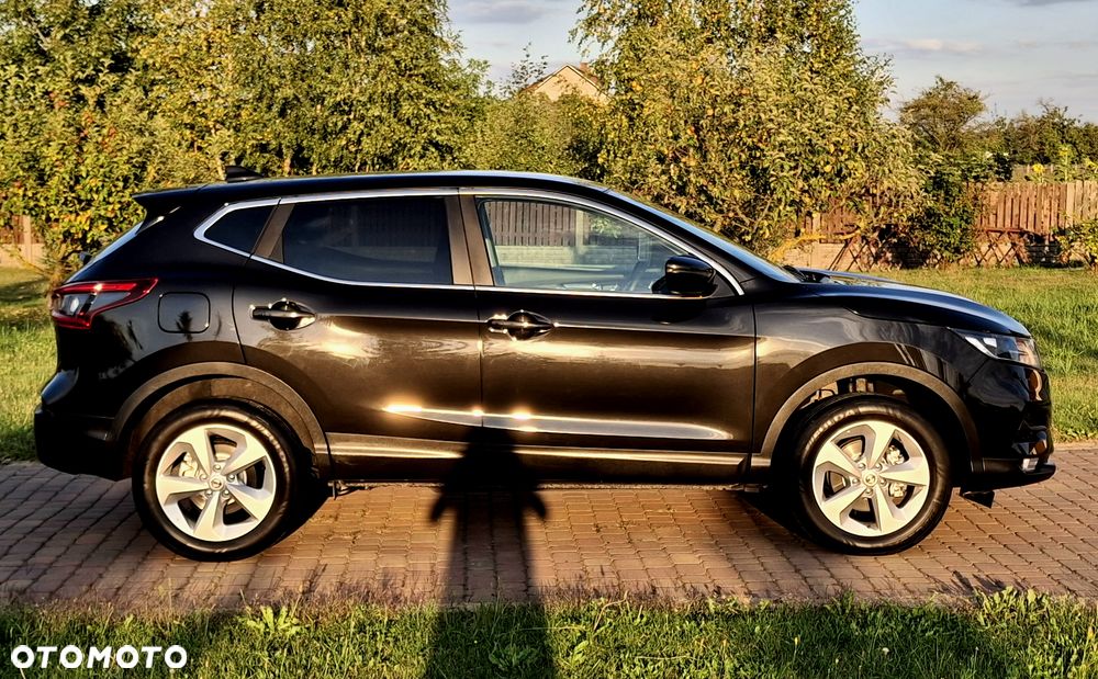 Nissan Qashqai 1.6 DIG-T N-Connecta - 9