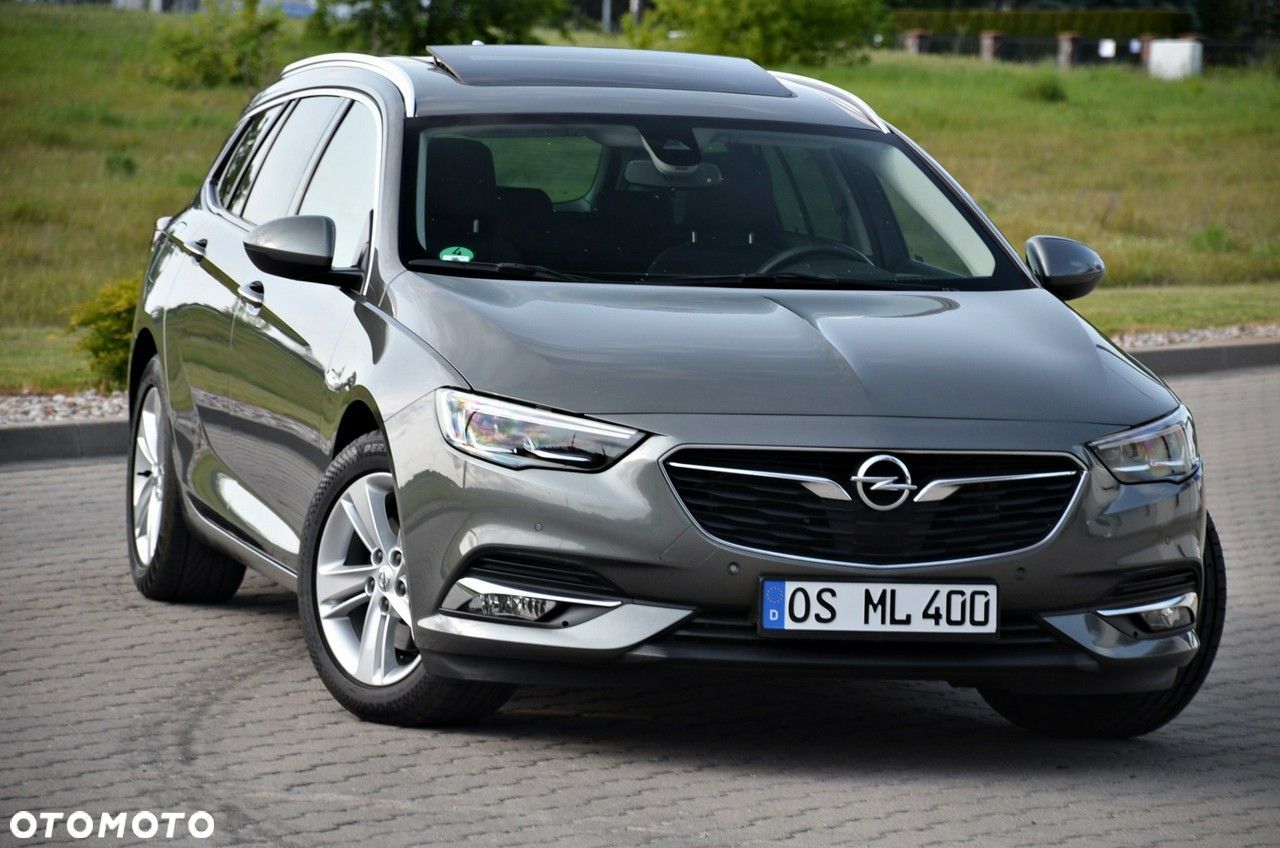 Opel Insignia - 1