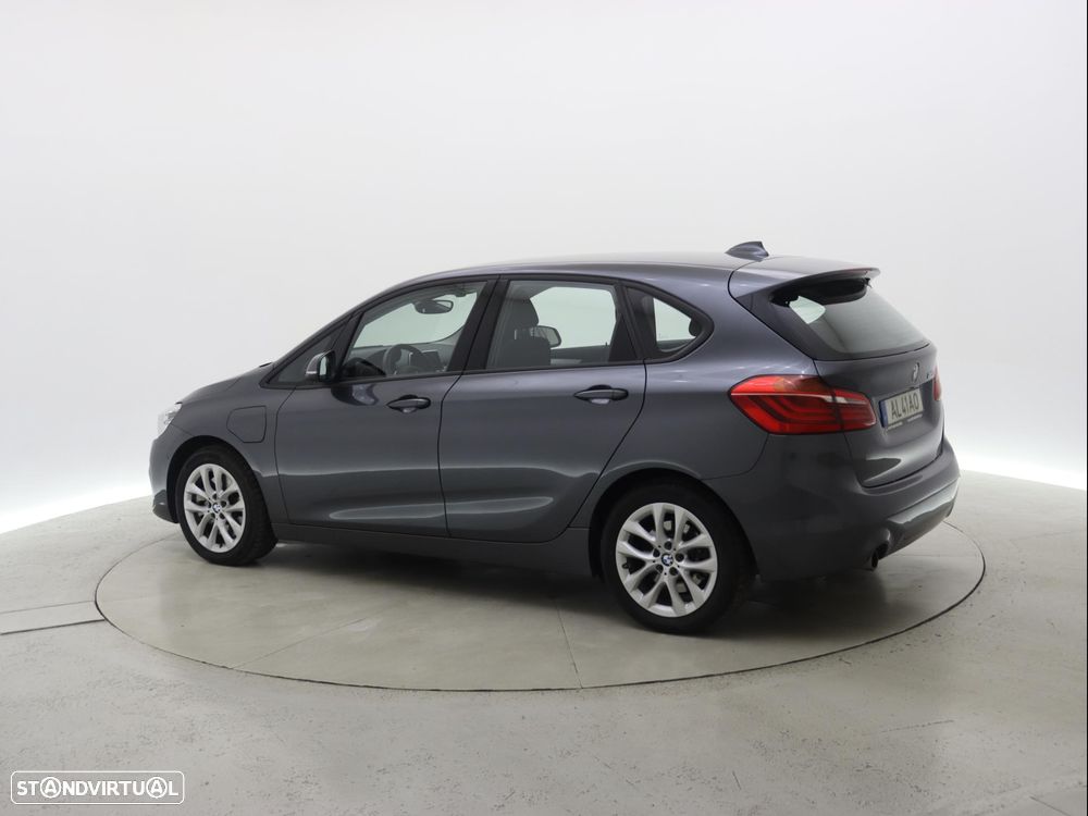 BMW 225xe Active Tourer - 3