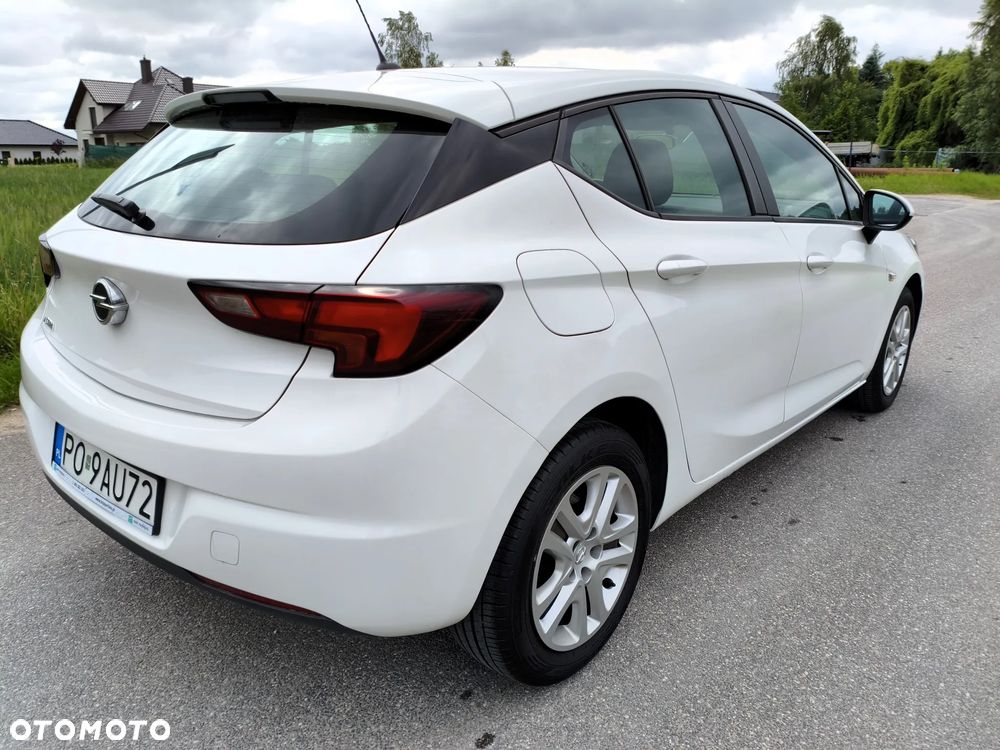 Opel Astra - 8