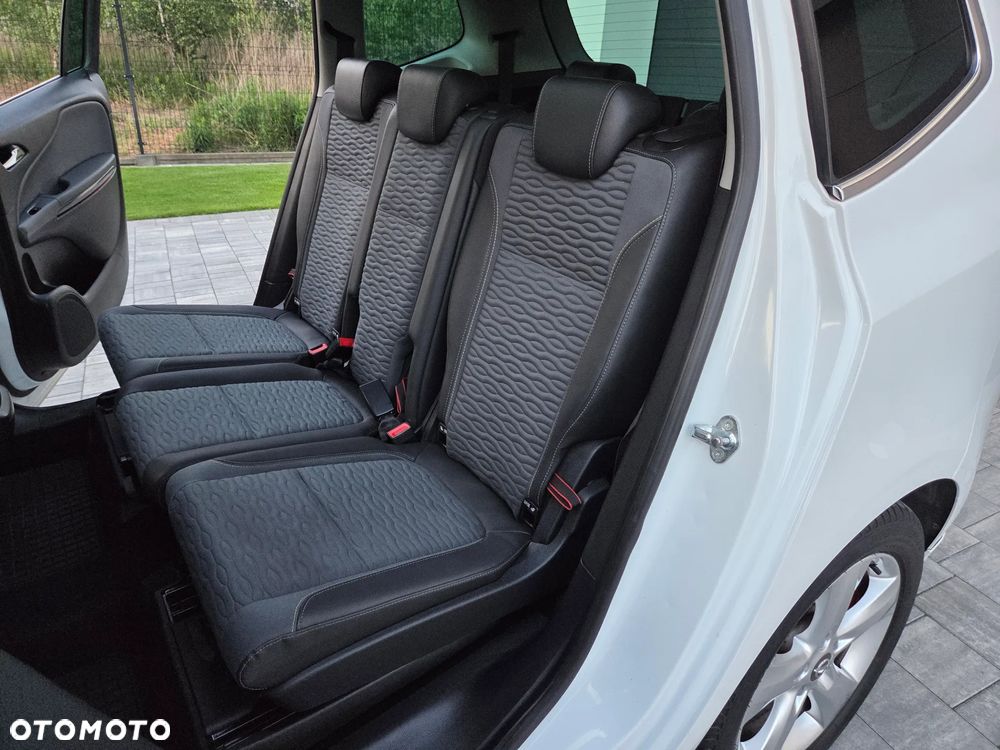 Opel Zafira Tourer 2.0 CDTI Automatik Business Edition - 26