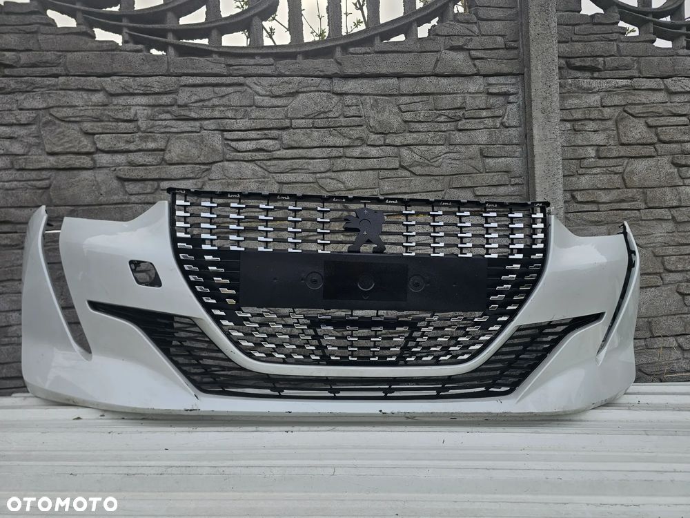 Peugeot 2008 2 II zderzak przod - 1