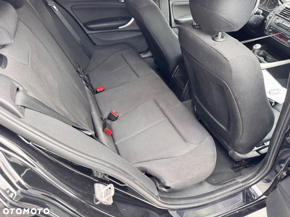 BMW Seria 1 114i Sport Line - 17