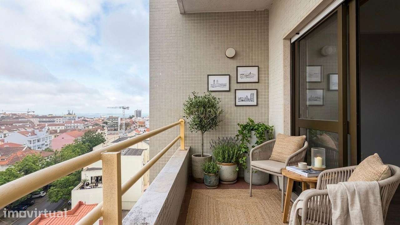 Apartamento T3 com Varandas e Vista Panorâmica no Bonfim, em Setúbal - Grande imagem: 2/36