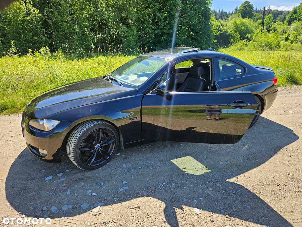 BMW Seria 3 330d xDrive - 9