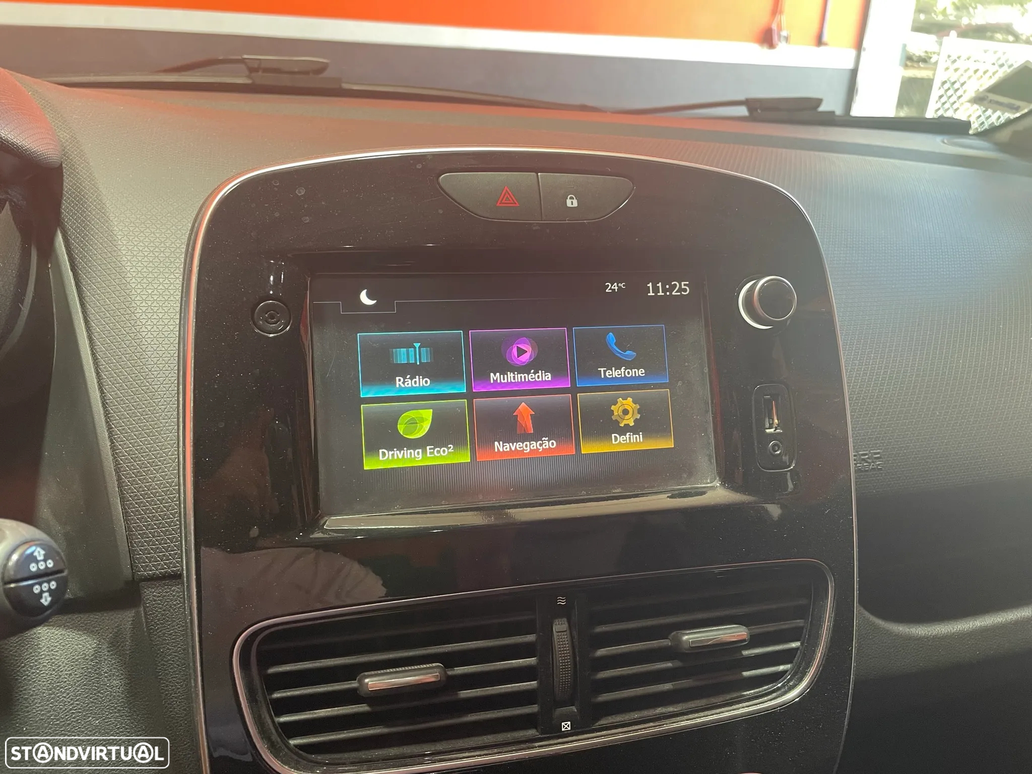 Renault Clio 1.5 dCi Limited - 16