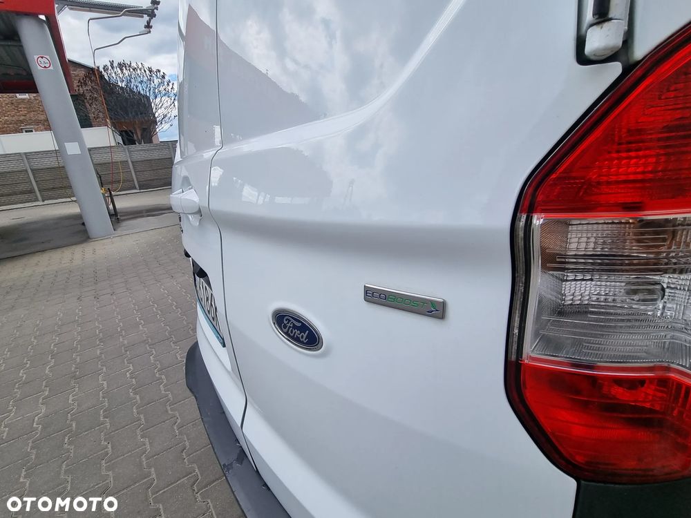 Ford TRANSIT COURIER - 13
