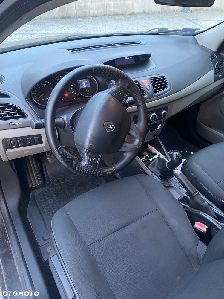 Renault Megane - 7
