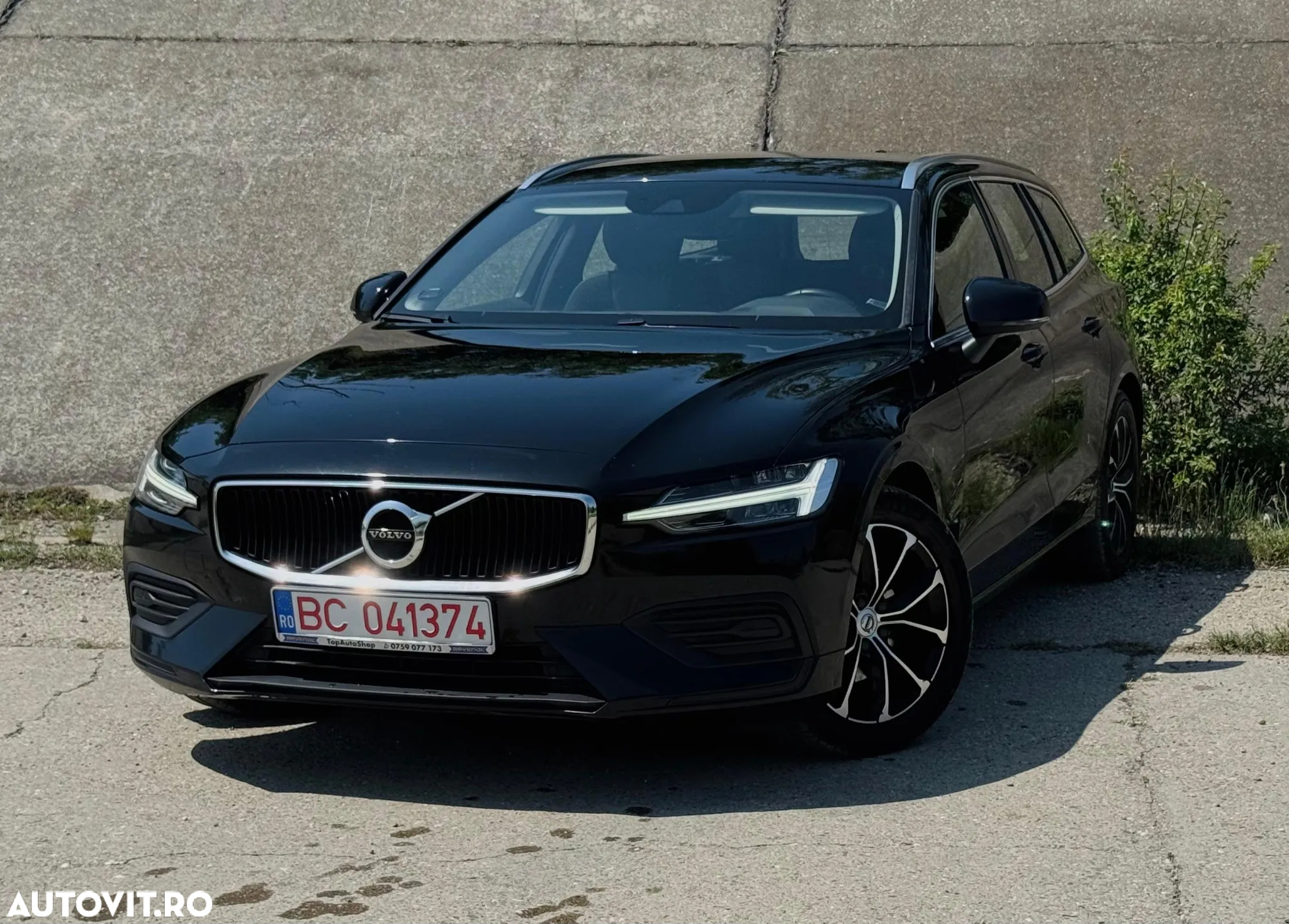 Volvo V60 D4 Geartronic Momentum Pro - 2