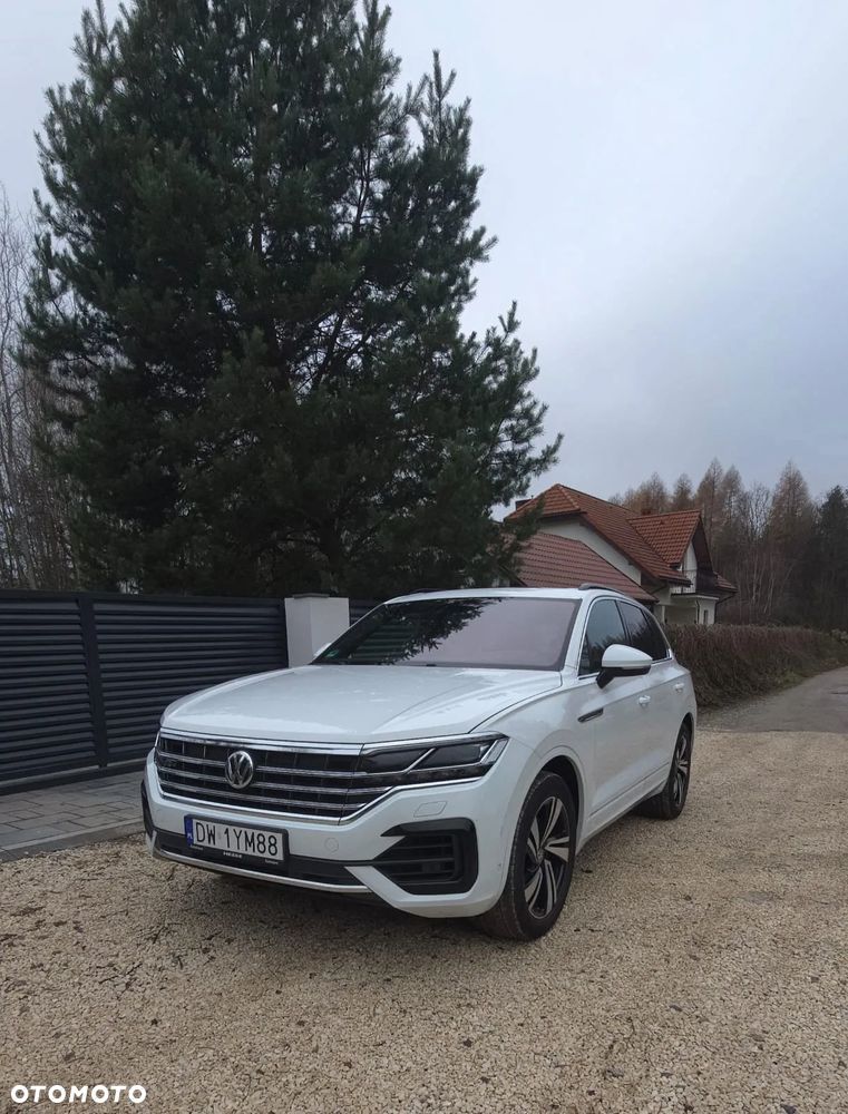 Volkswagen Touareg 3.0 V6 TDI 4Motion DPF Automatik R-Line - 3